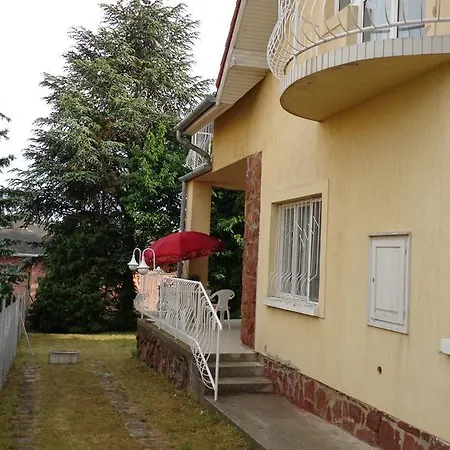 Villa Anna Vonyarcvashegy